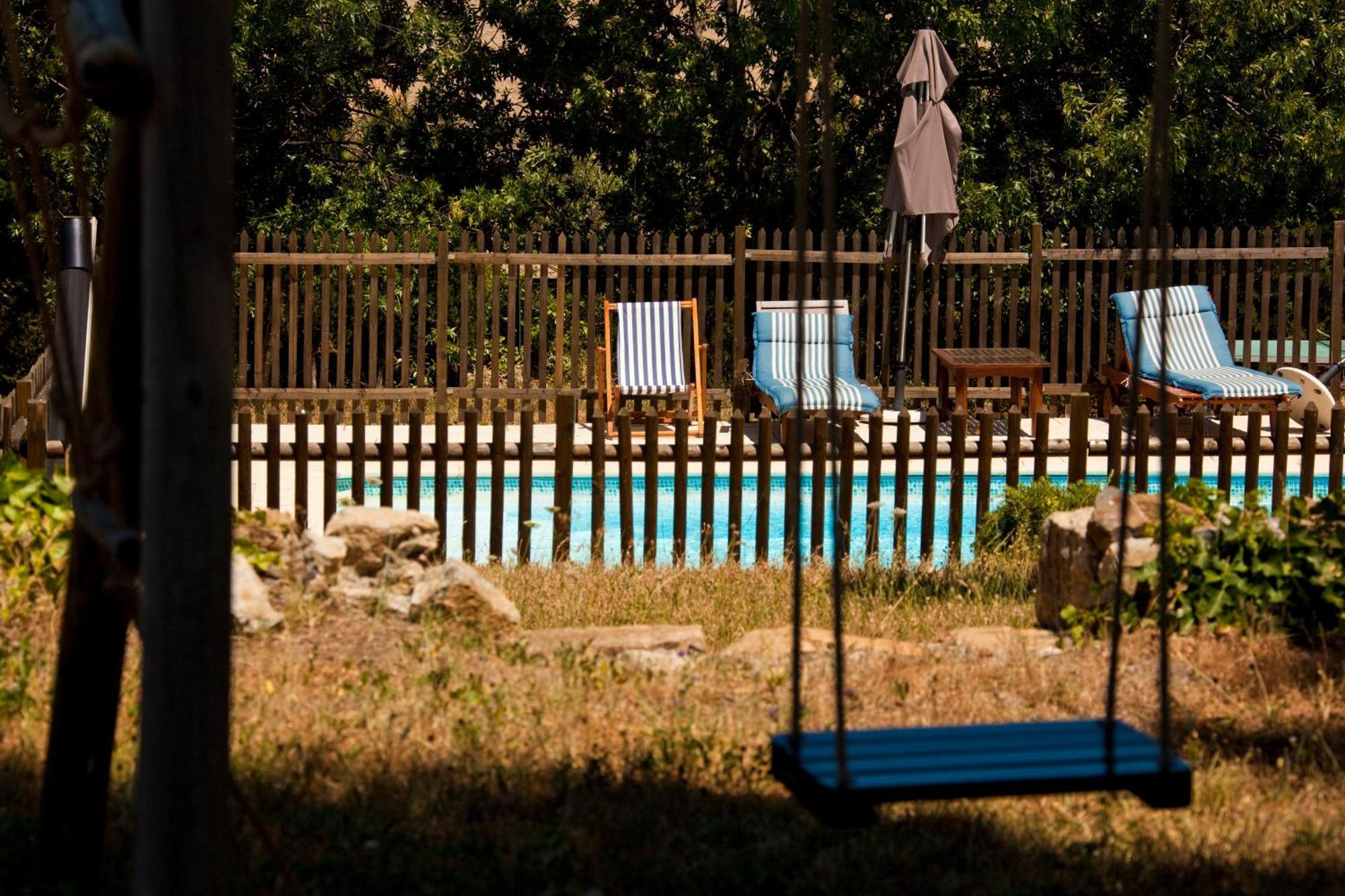Mas Montluzia Bed & Breakfast Cascastel-des-Corbières Dış mekan fotoğraf