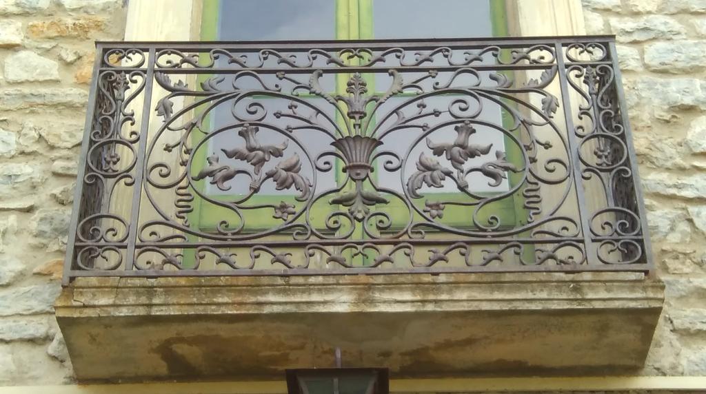 Mas Montluzia Bed & Breakfast Cascastel-des-Corbières Dış mekan fotoğraf