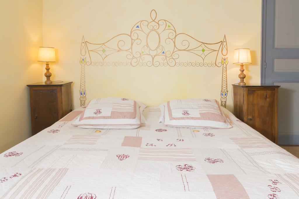 Mas Montluzia Bed & Breakfast Cascastel-des-Corbières Dış mekan fotoğraf